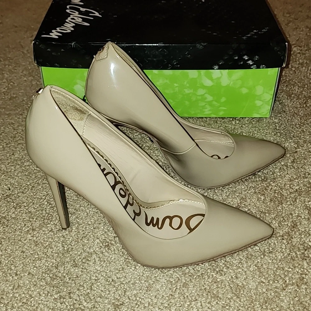 Sam Edelman Danna Nude Patent Heels - Picture 2 of 15